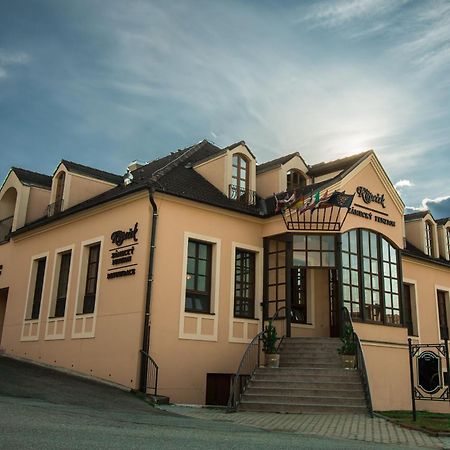 Hotel Zamecky Penzion Kopecek Rájec-Jestřebí Exteriér fotografie